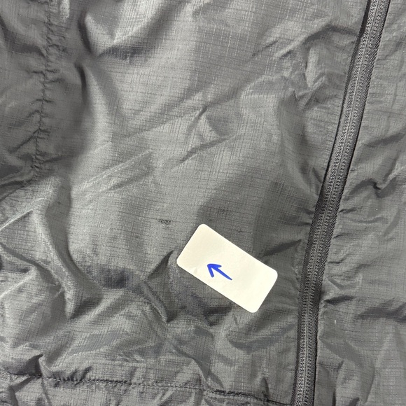 Adidas Men's Black Puffer Jacket Size L - Picture 7 of 7